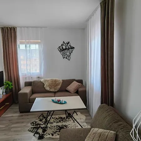 Fimm Велька-Ломница